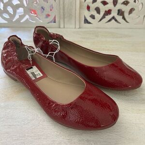 NIB Mossimo Supply Co. ONA Red Ballet Flats Patent Leather Size 9 NEW